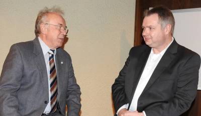 Im Gespr�ch mit Hans Koob (Sportabzeichenbeauftragter des Kreises)